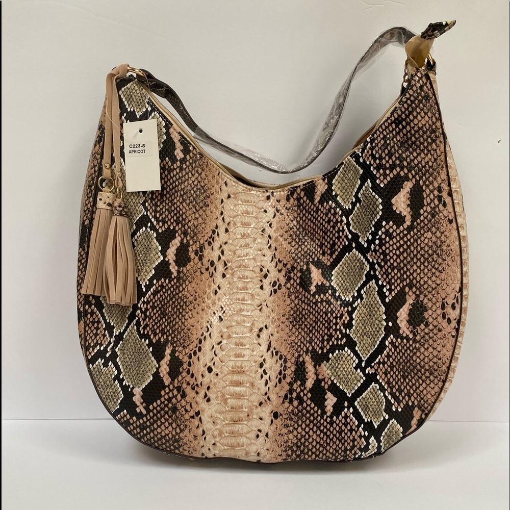 NWT Faux Leather Snakeskin Purse